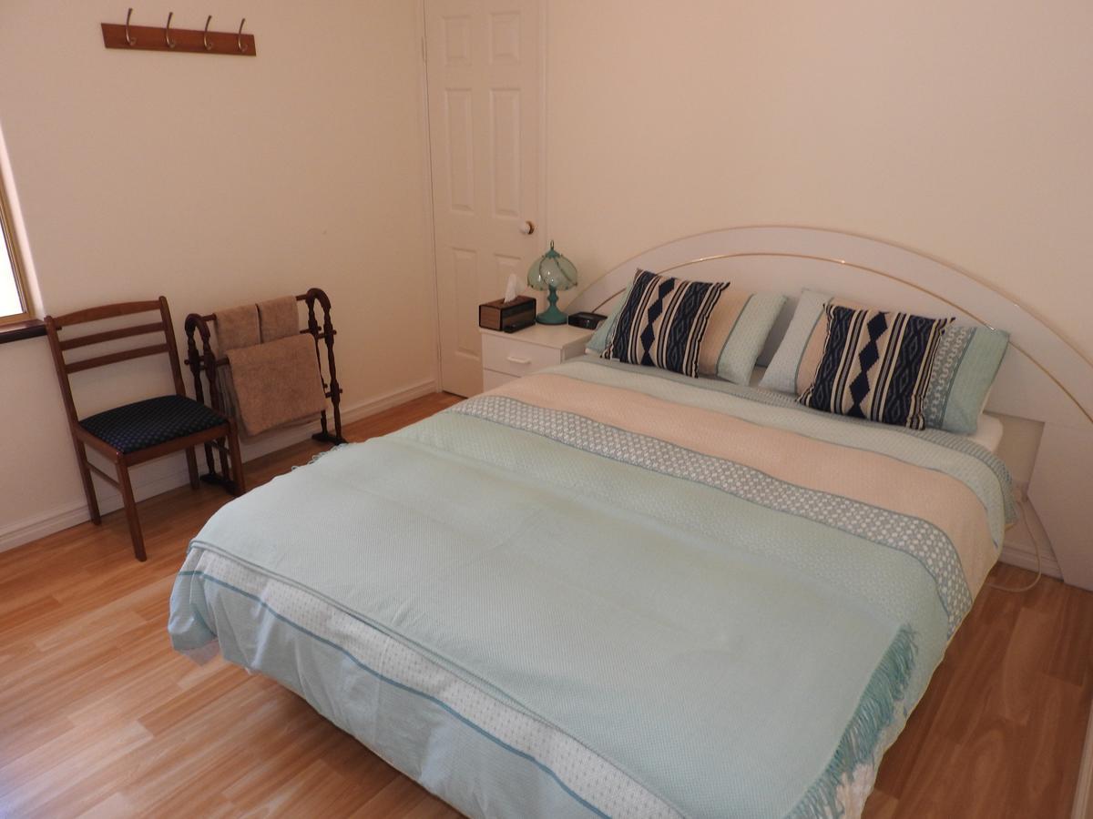 רוקינגהאם The Royal Dolphin Bed & Breakfast Safety Bay מראה חיצוני תמונה